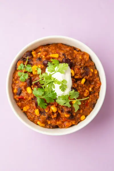 Chilli con carne raguu kaste veiselihaga külmutatud toit FROZEN.BRO